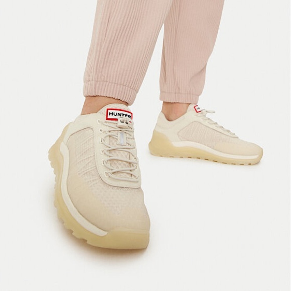 Hunter Travel Trainer Soft Sand Sneakers